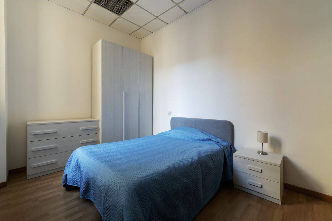 Ganze Wohnung, Ferienwohnung für 2 Personen mit Balkon/Terrasse in Rom, Via Francigena