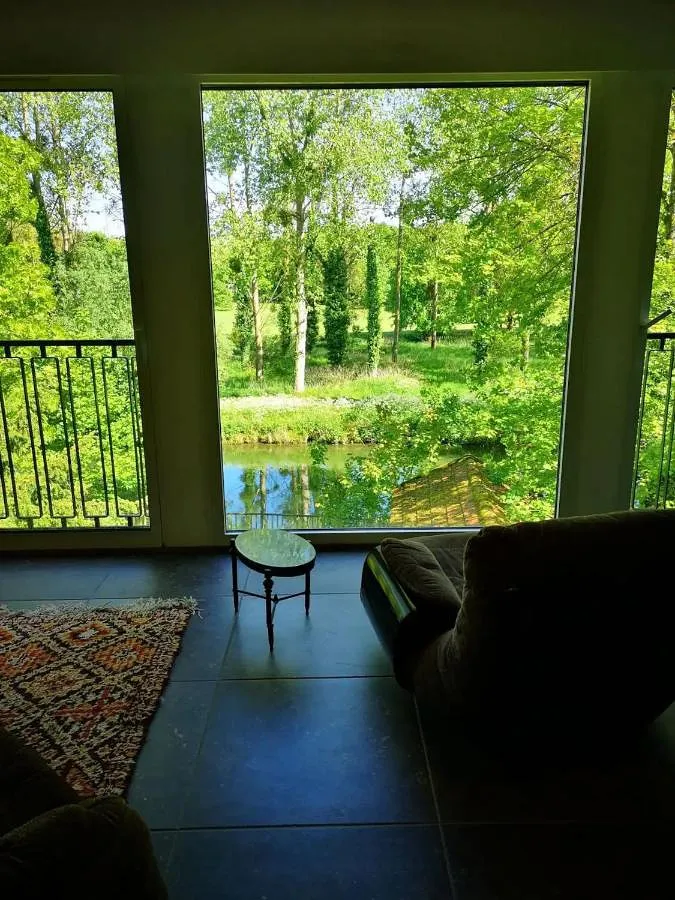 Chalet para 15 personas, con terraza además de vistas al lago y vistas - 1