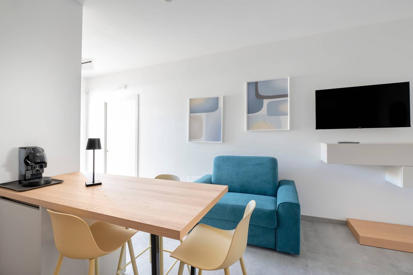 Ganzes Studio, Apartment 'La Sfinge' mit privater Terrasse, Wlan und Klimaanlage in Melendugno, Lecce Provinz
