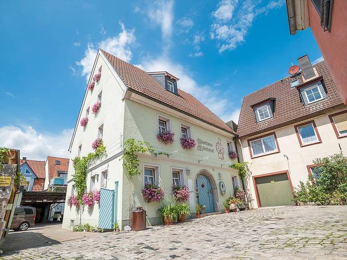 Pension, mit Terrasse in Unterfranken