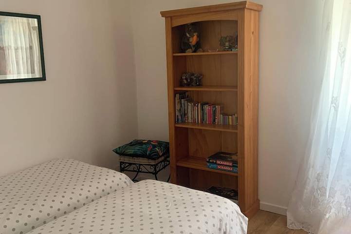 Location de vacances pour 5 personnes, avec piscine et balcon à Levie - 4