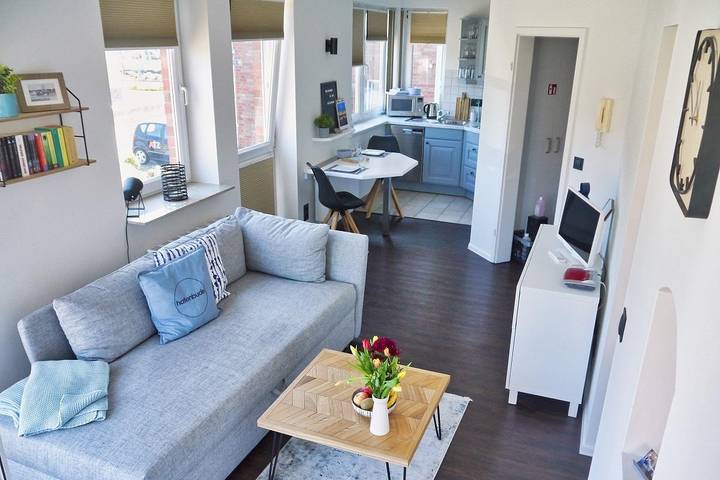 Ferienwohnung für 3 Personen, mit Balkon und Seeblick in Husum - 2