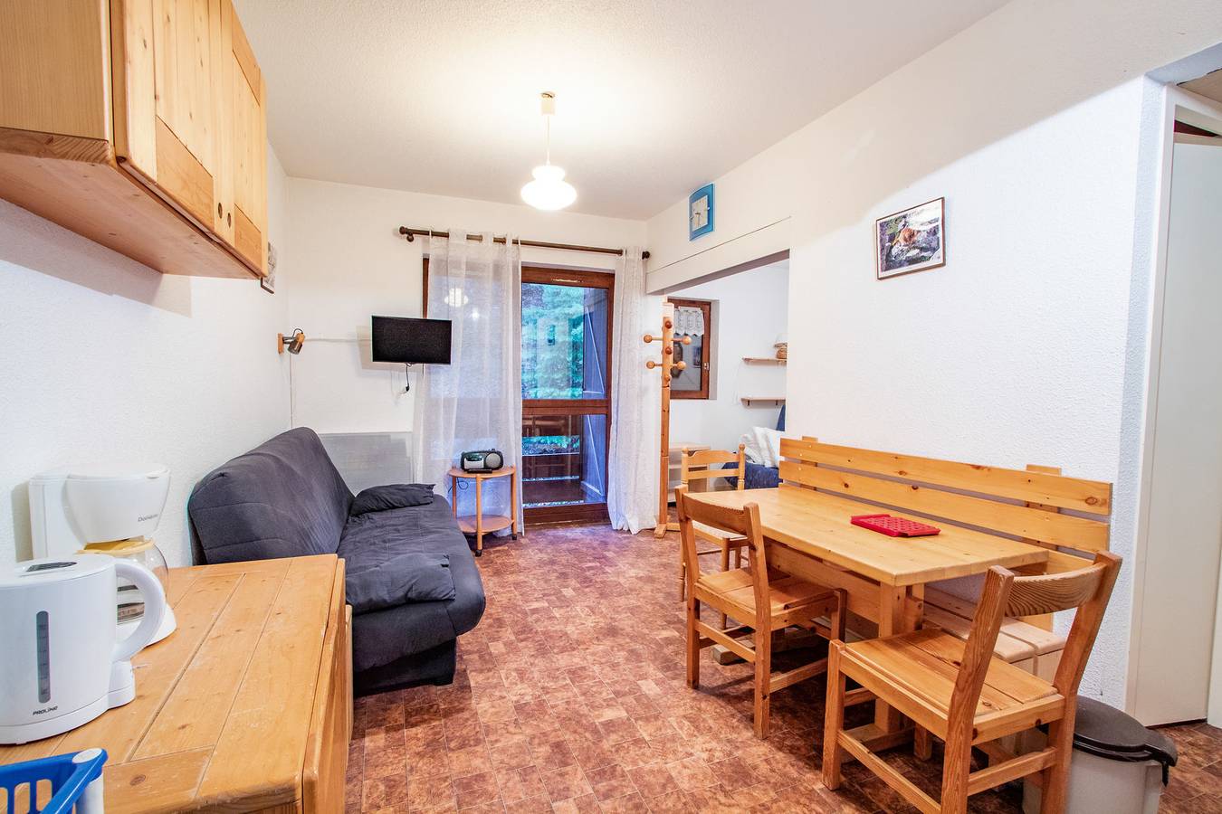 Geheel vakantieappartement, Nice and quiet flat on the edge of the forest in La Norma, Villarodin-Bourget