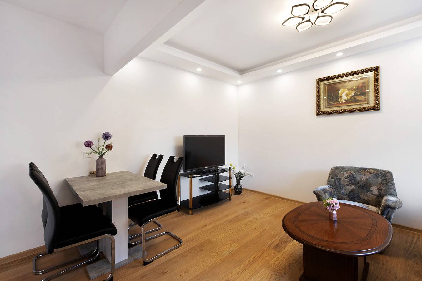 Ganze Wohnung, Ferienwohnung Lutherstadt 1" mit privater Terrasse und Wlan in Wittenberg, Wittenberg (Landekris)