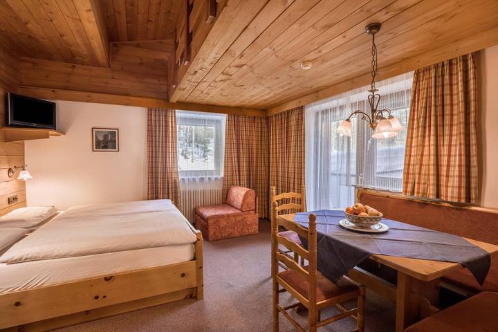 Ferienwohnung für 2 Personen, mit Garten und Sauna sowie Balkon in Alta Badia - 3