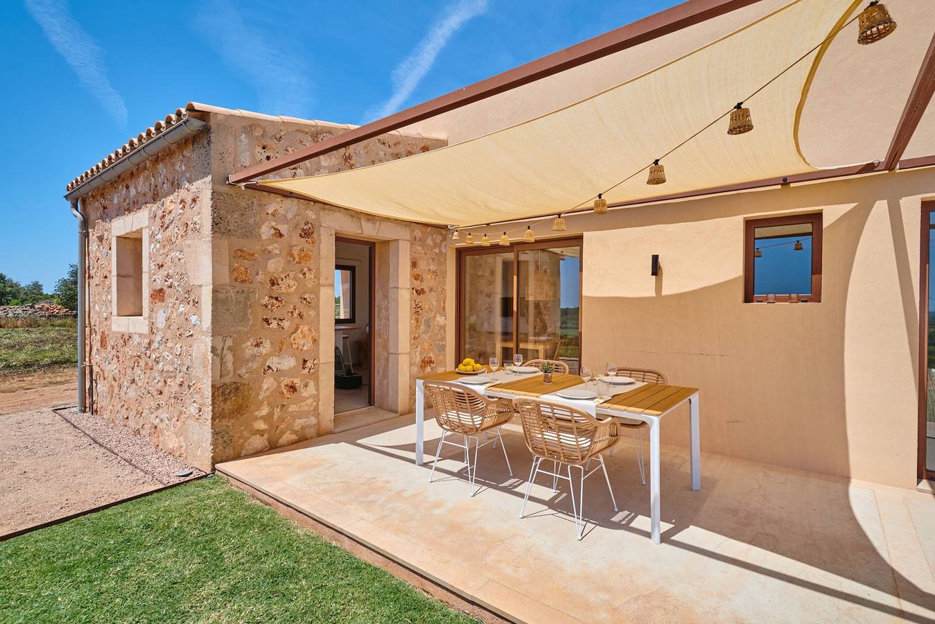 Landhaus 'Ses Figueretes' mit Bergblick, privatem Pool und Wlan in Campos, Mallorca Süden