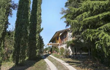 Holiday Rental for 8 People in Lucca, Italian Riviera, Photo 4