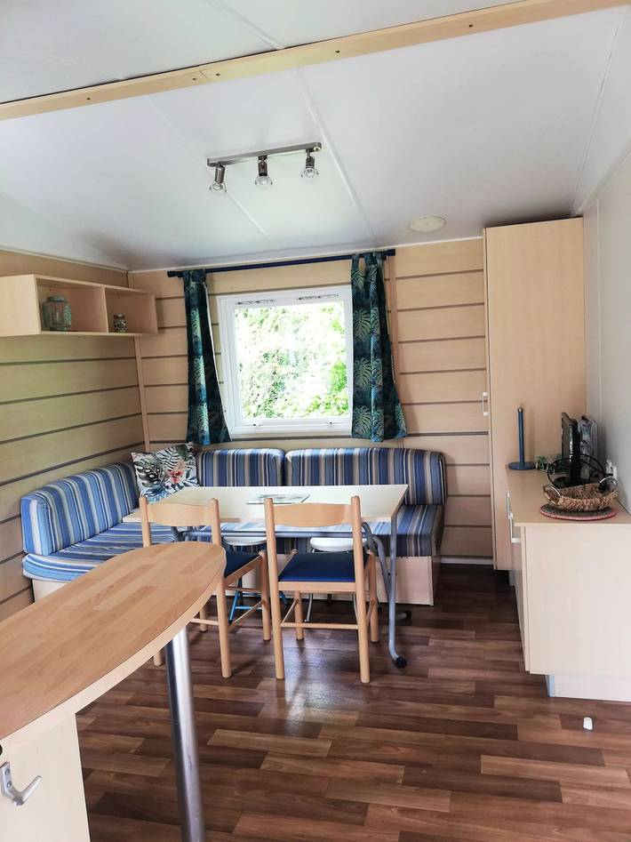 Camping pour 4 personnes, avec terrasse et piscine dans l' Eure - 3