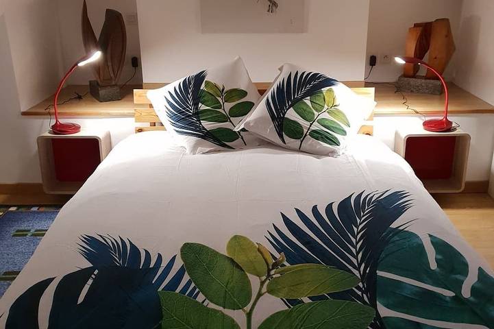 Location de vacances pour 2 personnes, avec terrasse et jardin dans Plage Du Billou Santec - 2