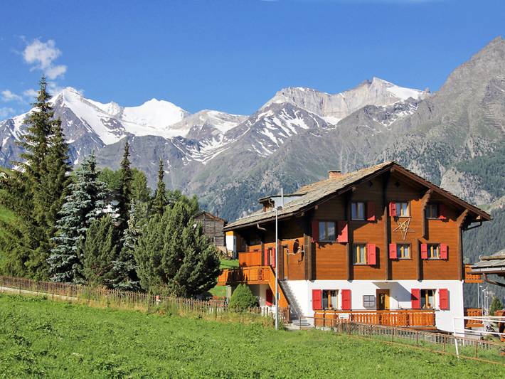 Ferienwohnung für 2 Personen, mit Balkon und Garten sowie Ausblick im Wallis