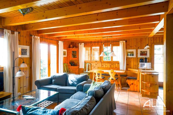 Chalet für 8 Personen, mit Balkon und Garten sowie Sauna - 1