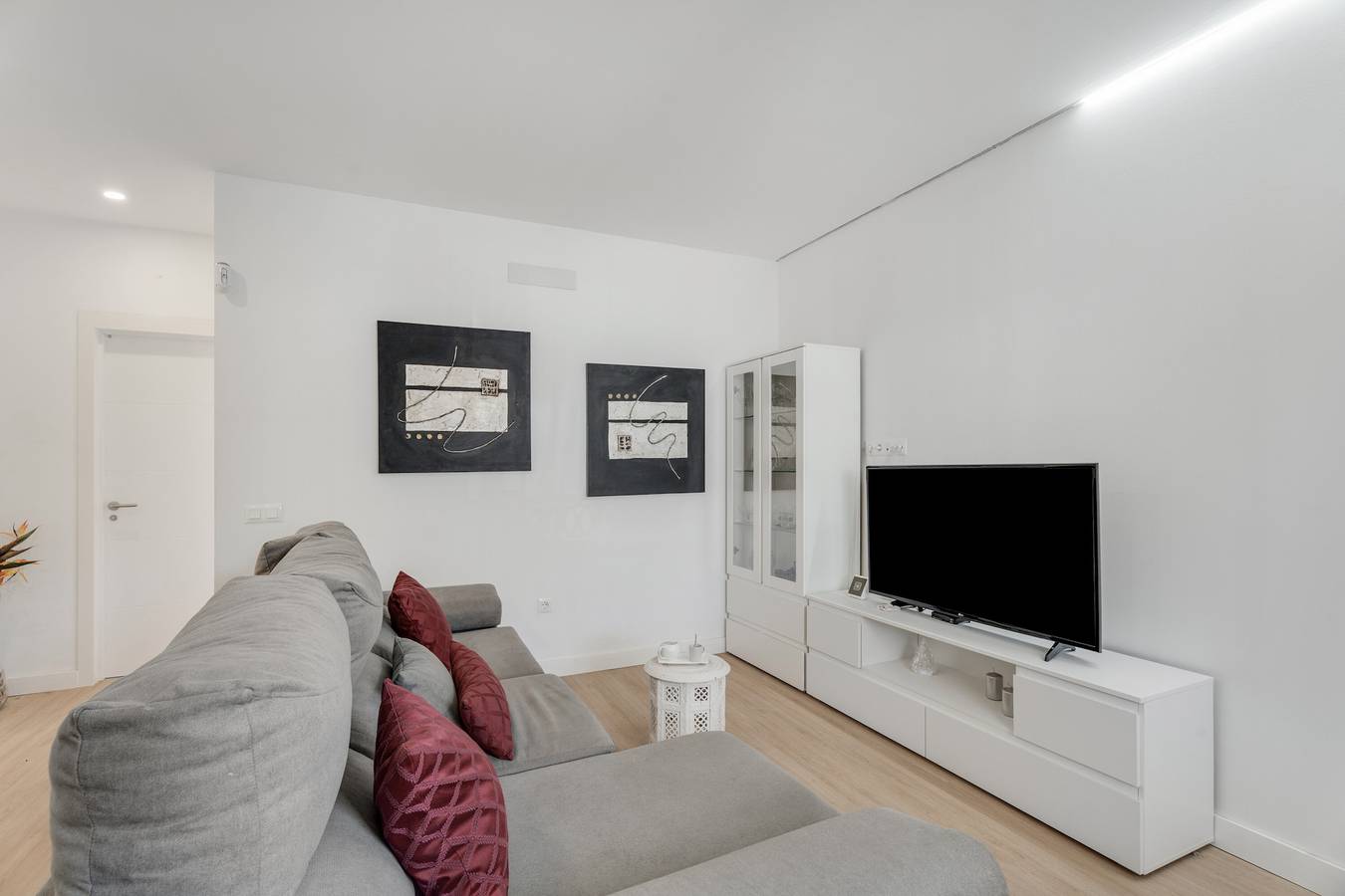 Ganze Wohnung, Ferienwohnung 'Sun Garden' mit Bergblick, privater Terrasse und Wlan in San Eugenio Alto, Adeje