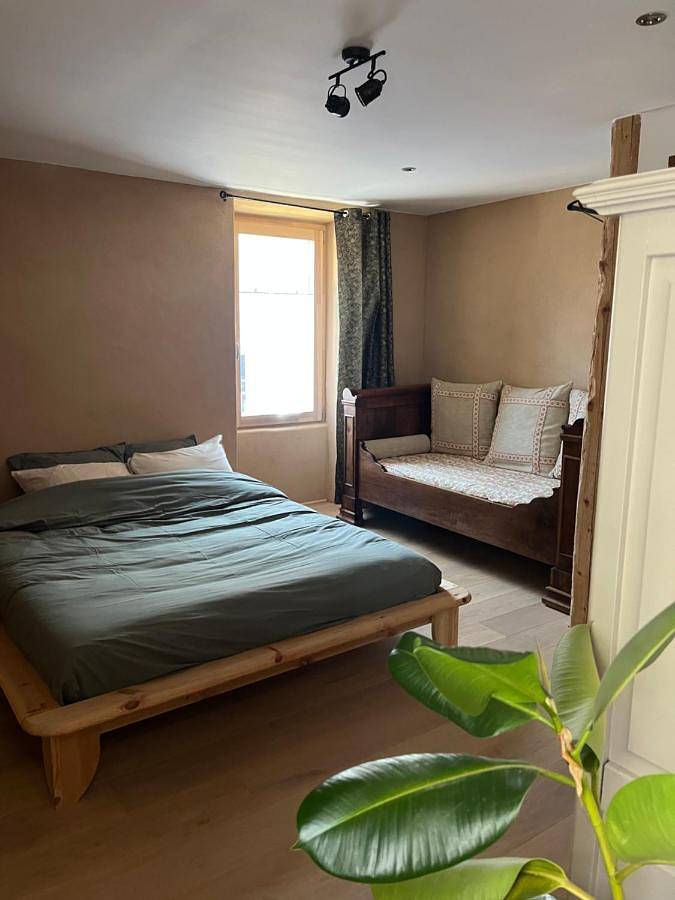 Chambre d’hôte pour 2 personnes, avec vue et terrasse
