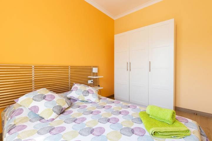 Appartement entier, Casa Flors - 2 bedroom apartment with free wifi in Barcelona Centre, Barcelone