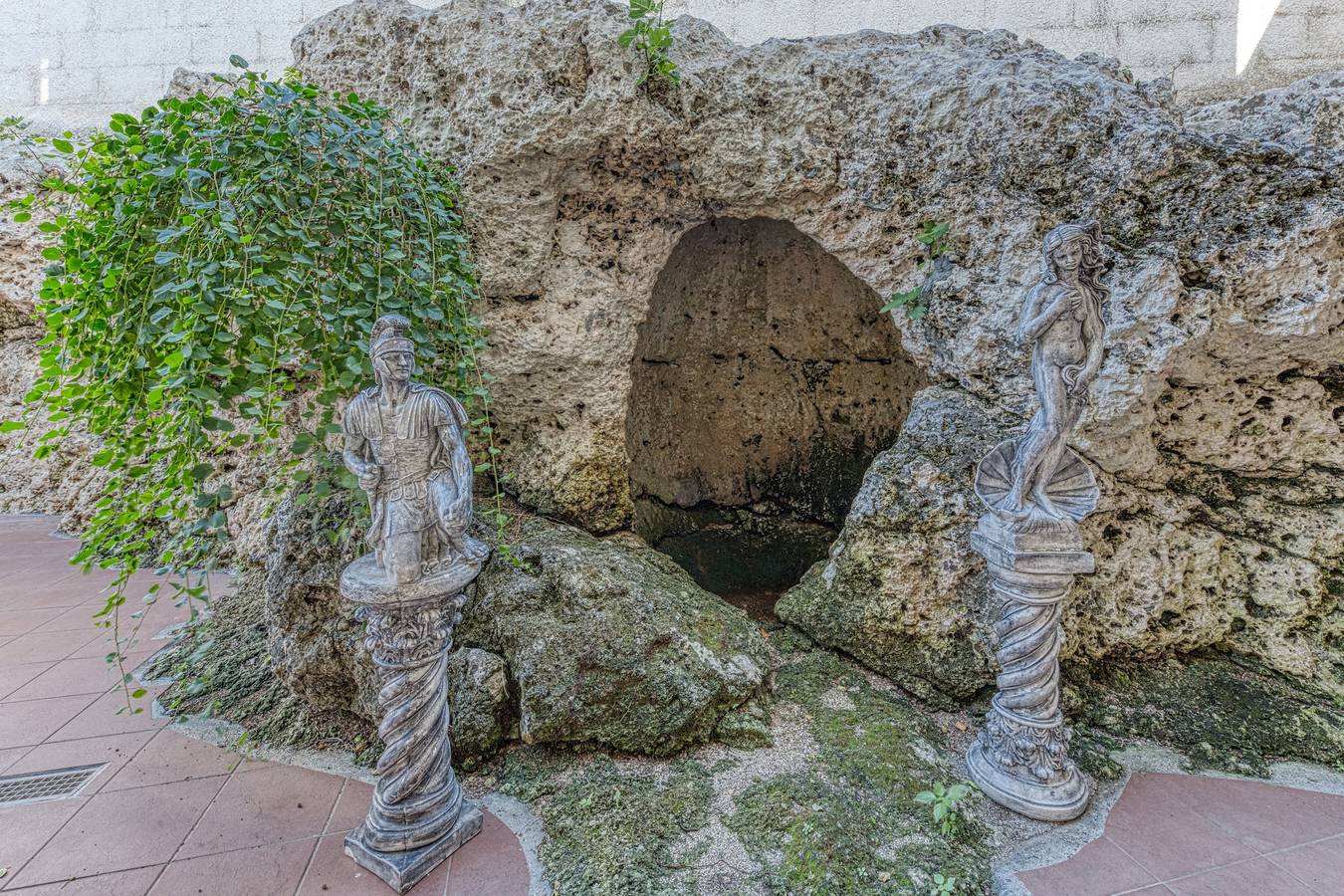 Casa vacanze "Vista Grotta" con terrazza, Wi-Fi e aria condizionata in Castro (Lecce), Provincia di Lecce