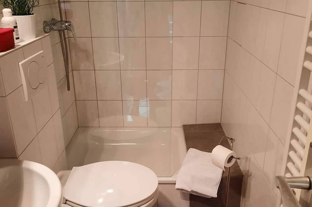 Ganze Wohnung, Ruhig und zentral wohnen,  mitten in Rüdesheim in Rüdesheim am Rhein, Rheingau-Taunus-Kreis