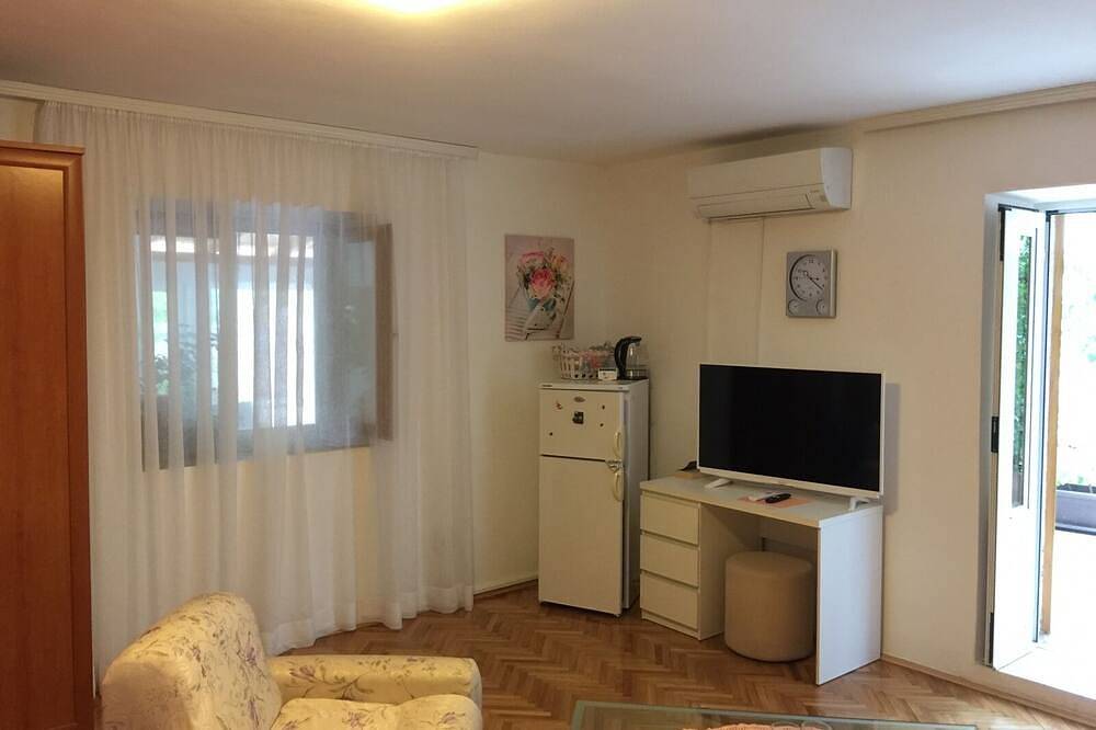 Zimmer in Nerezine mit Terrasse, W-Lan (4827-5) in Nerezine, Kvarner Inseln