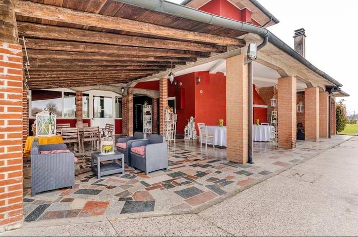 Gîte pour 6 personnes, avec vue ainsi que terrasse et jardin à Marcon - 2