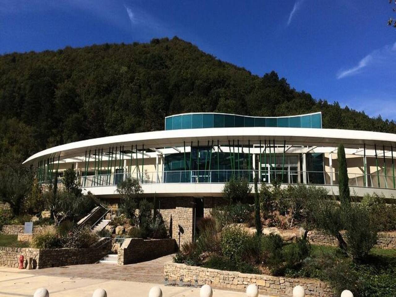 Entire apartment, Apartments for 6 people in Avène, Lodève region