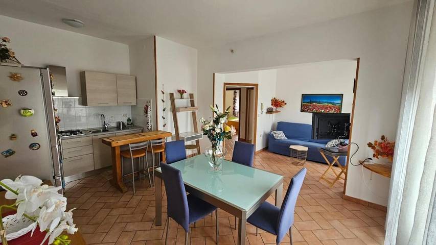 Gîte pour 4 personnes, avec vue et jardin à Bevagna