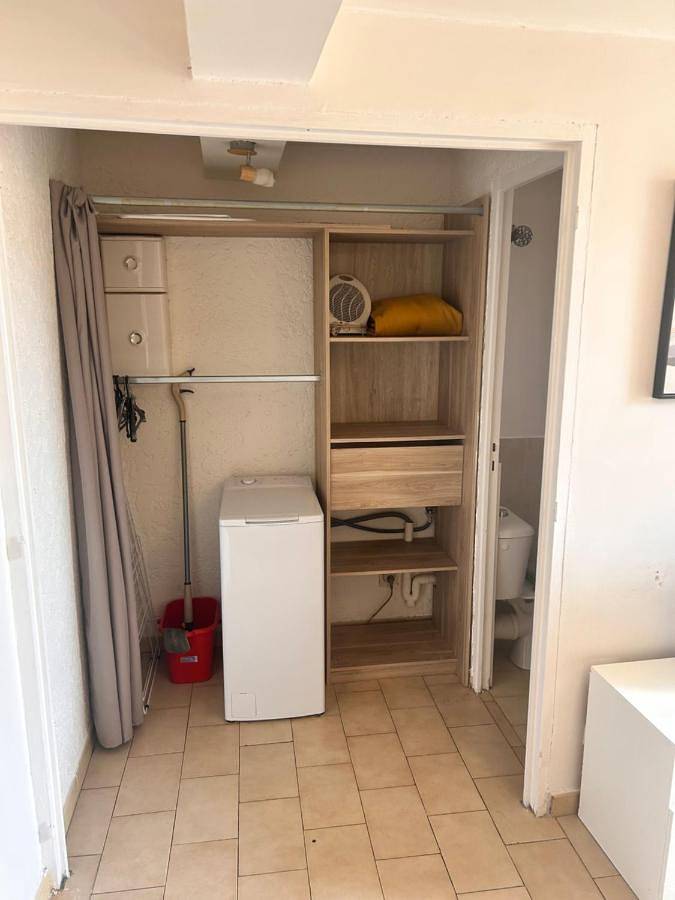 Gîte pour 2 personnes, avec vue dans Office De Tourisme De Greoux Les Bains - 4