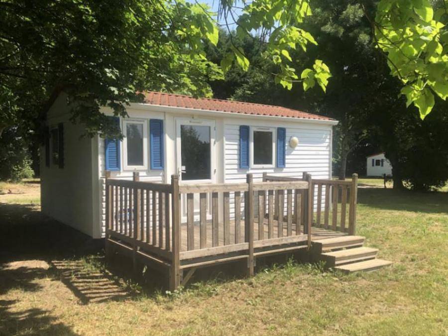 Camping Parc de Launay - Mobilhome 4 personnes - Mobil home pour 4 au bord du lac in Souvigné (Indre-et-Loire), Région de Tours