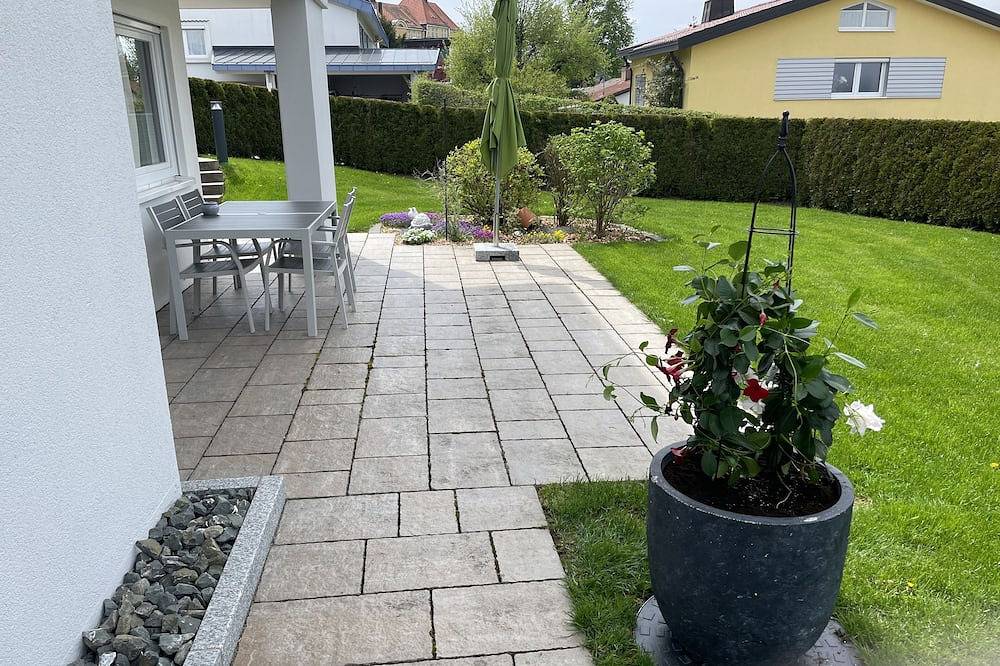 Ganze Wohnung, Moderne schöne Ferienwohnung, mit großem Garten, nah zum Zentrum und zur Natur in Scheidegg, Bayerisch Schwaben
