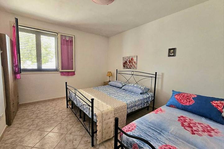 Location de vacances pour 5 personnes, avec jardin et terrasse, animaux acceptés dans Marina Serra - 3