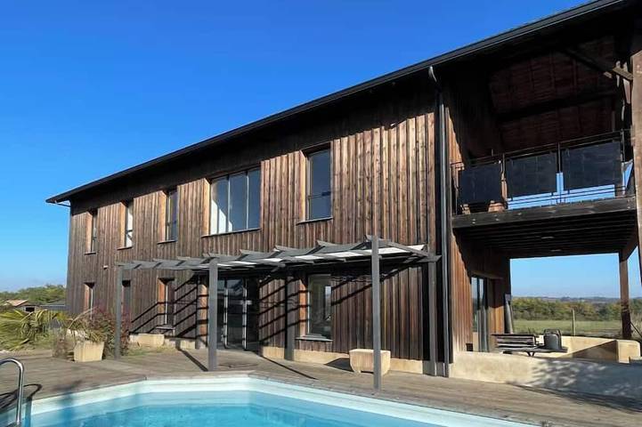 Location de vacances pour 8 personnes, avec sauna dans Saint-Pardon-de-Conques