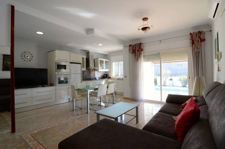 Casa rural para 8 personas, con jardín y terraza en La Escala - 3