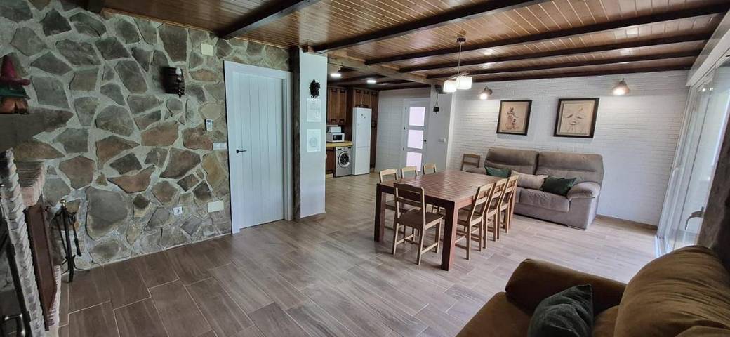 Casa rural para 6 personas, con Jacuzzi y Piscina en Pegalajar - 4