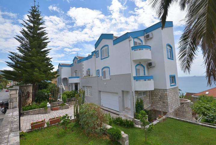 Apartament wakacyjny dla 2 osób, z Balkon i Taras oraz Ogród i Basen w Herceg Novi