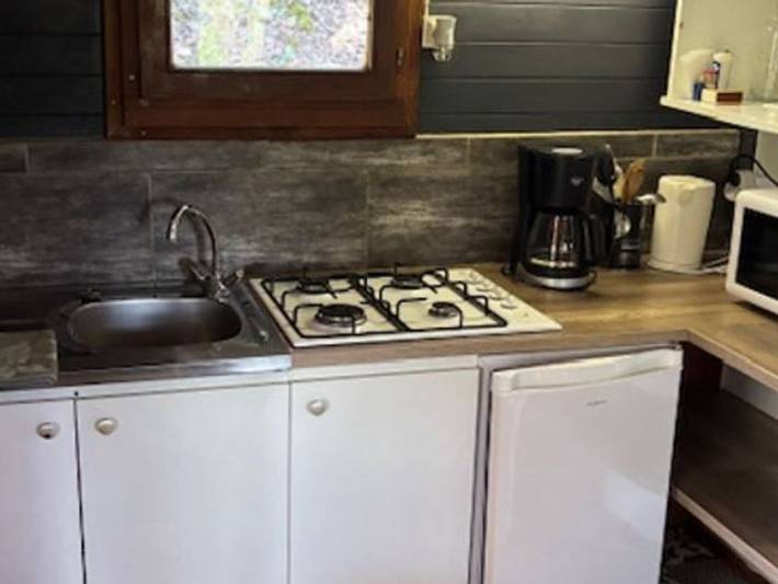 Gîte pour 4 personnes, avec piscine et terrasse à Les Mages - 4