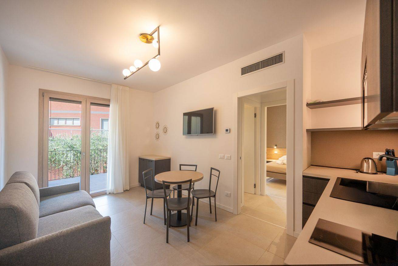 Ganze Wohnung, Apartmentsgarda - Eleonora - 4 in Garda, Gardasee-Berge