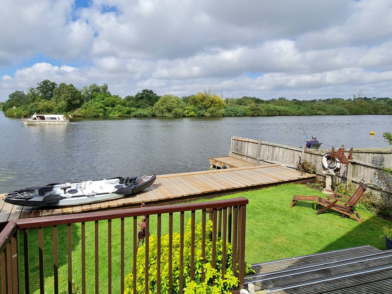 Heron's View - 28279 in Brundall, The Broads