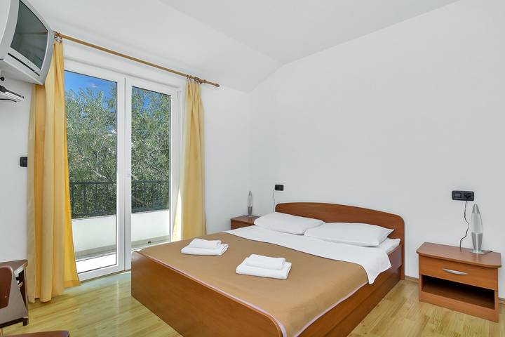 Ferienwohnung für 5 Personen, mit Balkon in Dalmatien - 4