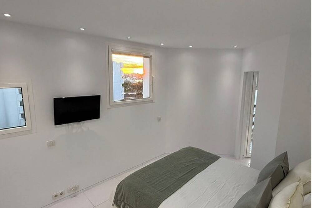 Entire apartment, The Harbour Nest | Your Home in the Heart of Ibiza's Marina in Talamanca, Ibiza (Municipality)