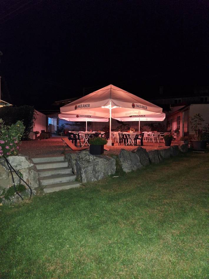 Pension, mit Balkon/Terrasse und Terrasse sowie Garten im Südschwarzwald