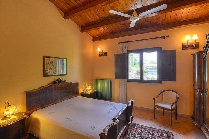 Bella famileinfreundliches casa indipendente con piscina privata. in Solarino, Siracusa e dintorni
