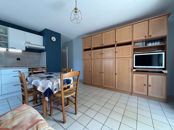 Gîte pour 4 personnes, avec terrasse dans Plage de Port-Lin - 2