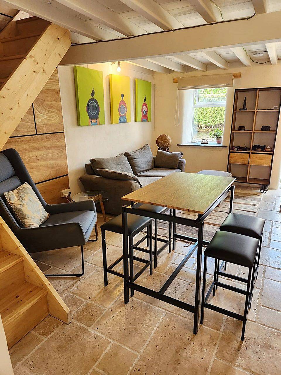 Y Bwthyn Bach Cute Stone Cottage in Tywyn in Tywyn, Snowdonia