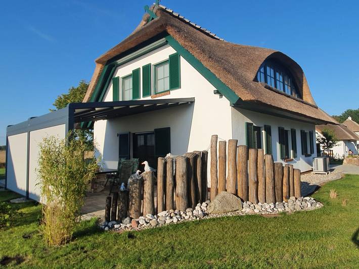 Ferienhaus mit meerblick für 5 Personen, mit Whirlpool und Terrasse sowie Garten und Sauna