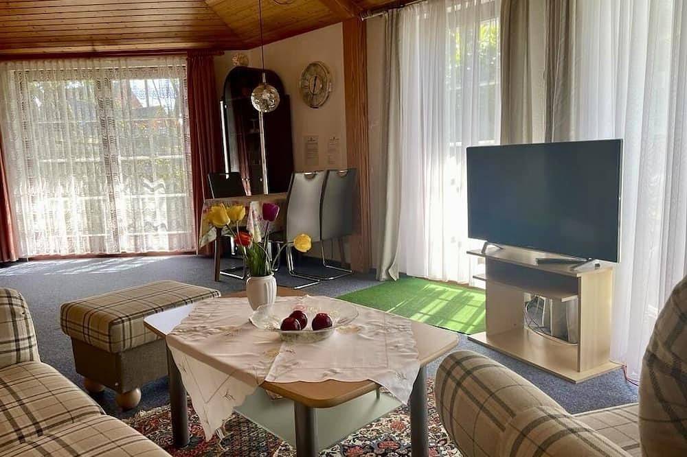 Ganze Wohnung, Pavillon- Haus Windrose: Ruhe und Strandgenuss vereint - 900 Meter zum Strand in Stinteck, Westerdeichstrich