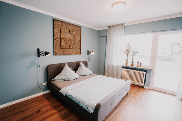 Ferienwohnung für 6 Personen, mit Balkon und Garten in Stromberg