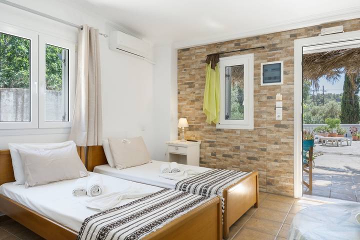 Gîte pour 3 personnes, avec balcon dans Kalymnos - 2