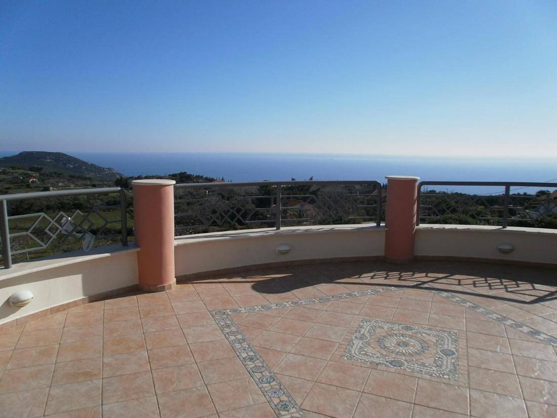 Casa Vacanza per 13 Persone in Eubea