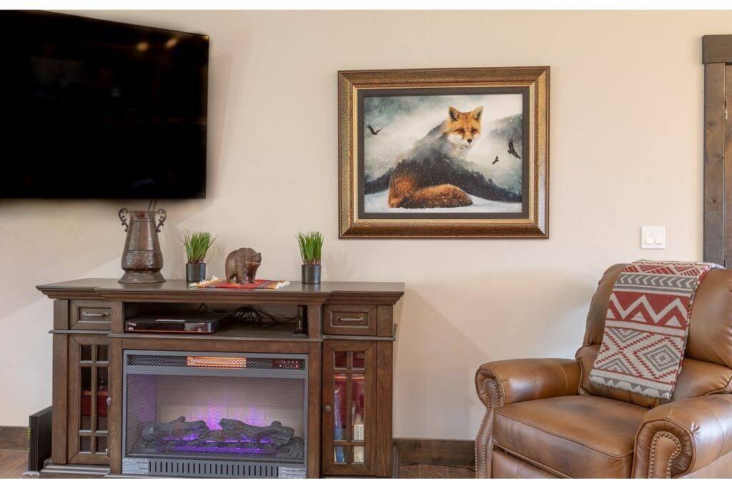 Bear Meadow Lodge: relaxing 3400 sq. ft., 6 bdm home 37 miles from Jackson Hole in Alpine Northeast, Grand Teton Nationalpark