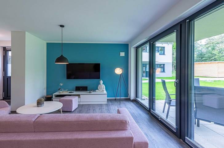 Appartement entier, Ferienwohnung "Maulwurfsgarten" mit Terasse am Krakower See in Am Wadehäng, Krakow am See