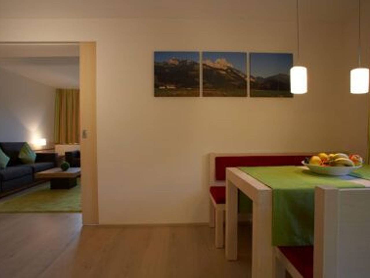 Ganze Ferienwohnung, Biedermann's Suiten - Suite Abendrot in Grän, Allgäuer Alpen (Österreich)