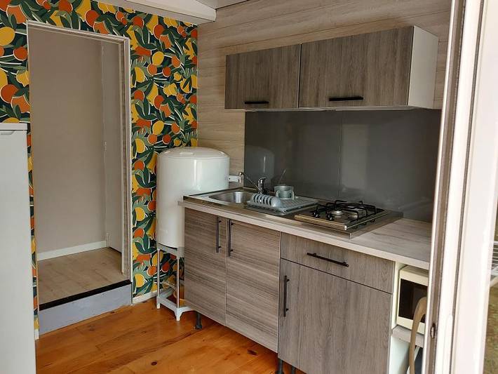 Camping Le Nizour - Chalet 4 personnes - Tulipe - 2 chambres in Sireuil, Charente